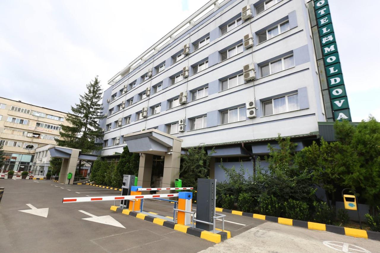 Hotel Moldova Birlad Bagian luar foto