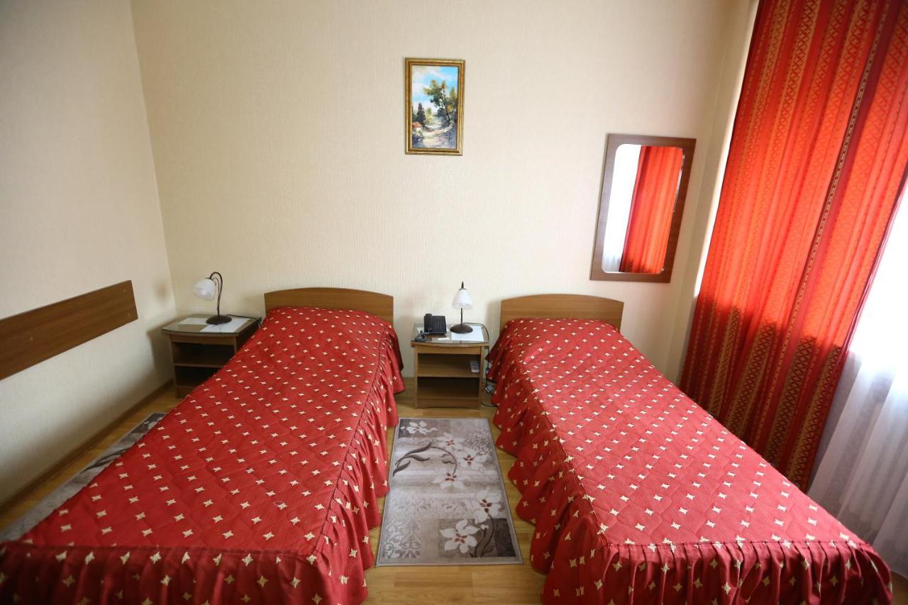 Hotel Moldova Birlad Bagian luar foto